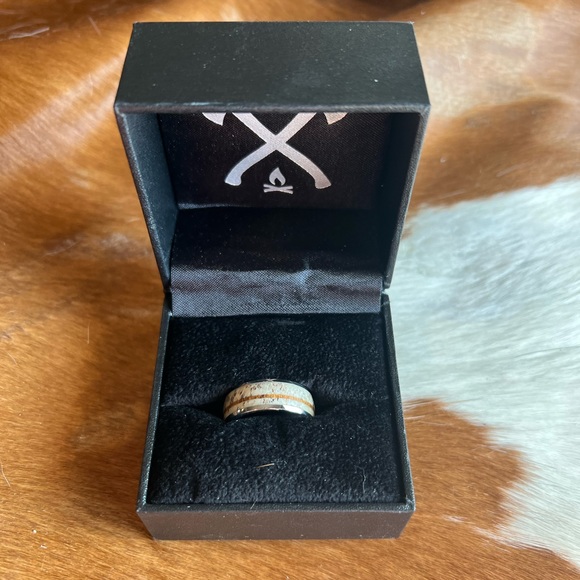 Manly bands “the elk” wedding band - size 8